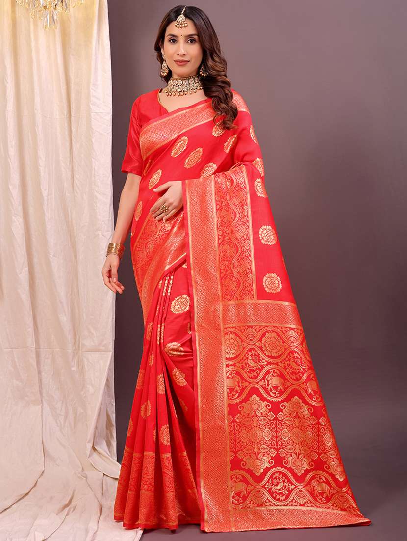 women self design banarasi saree with blouse