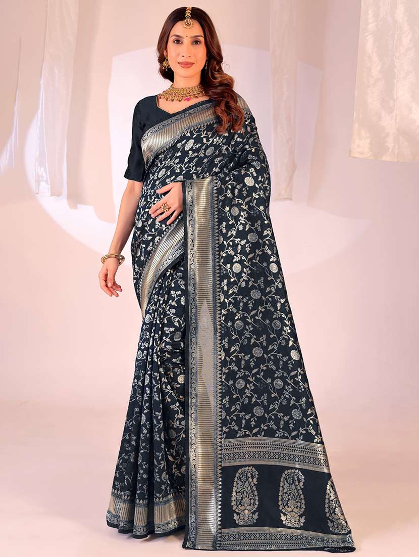 women self design banarasi saree with blouse