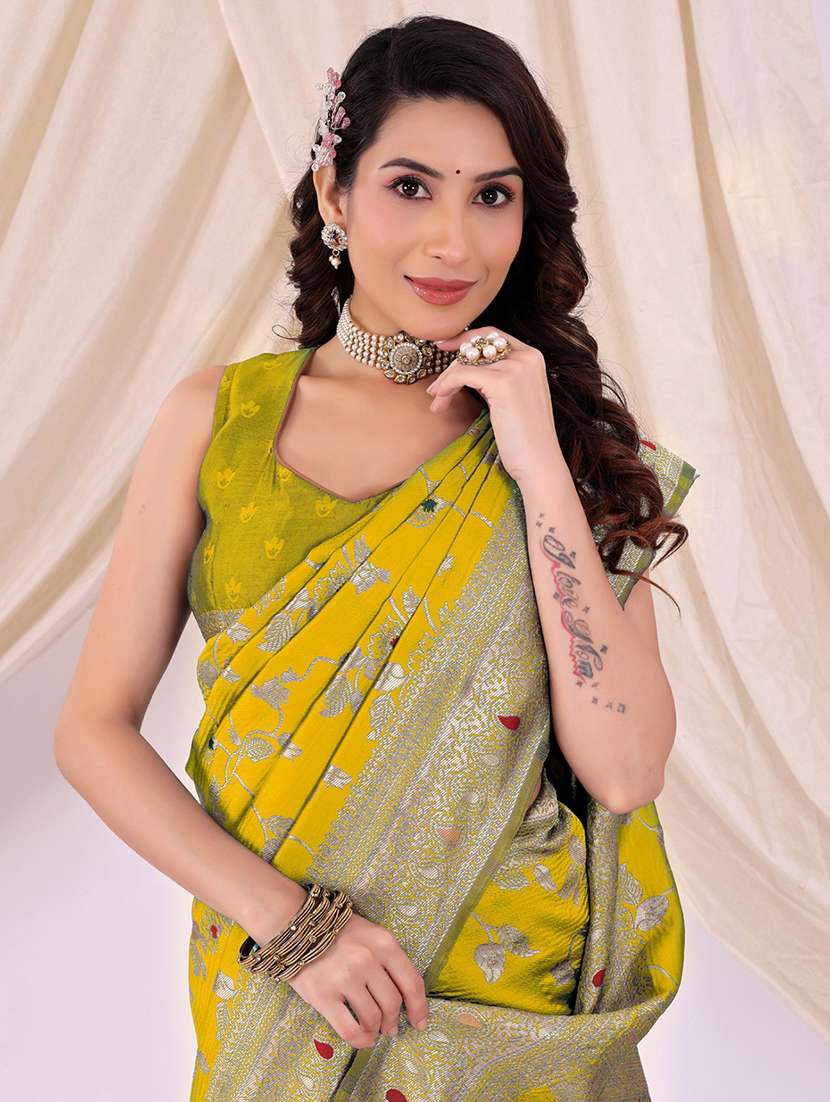 women self design banarasi saree with blouse - 22007167 -  Standard Image - 2