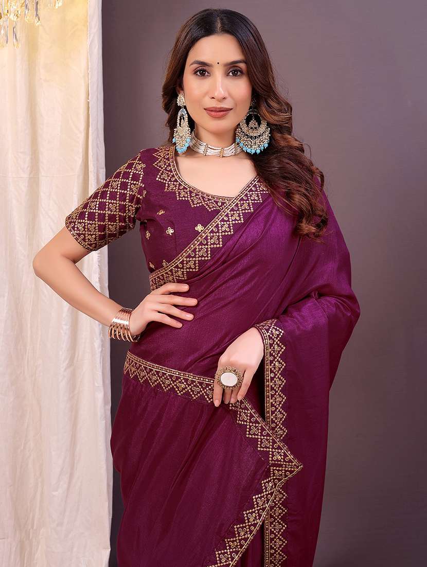 women solid with bordered saree with blouse - 22007212 -  Standard Image - 2