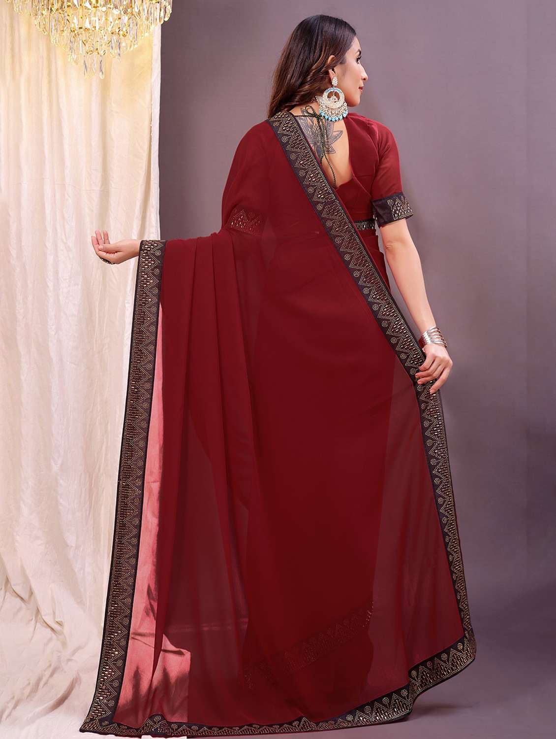 women solid with bordered saree with blouse - 22007235 -  Standard Image - 2
