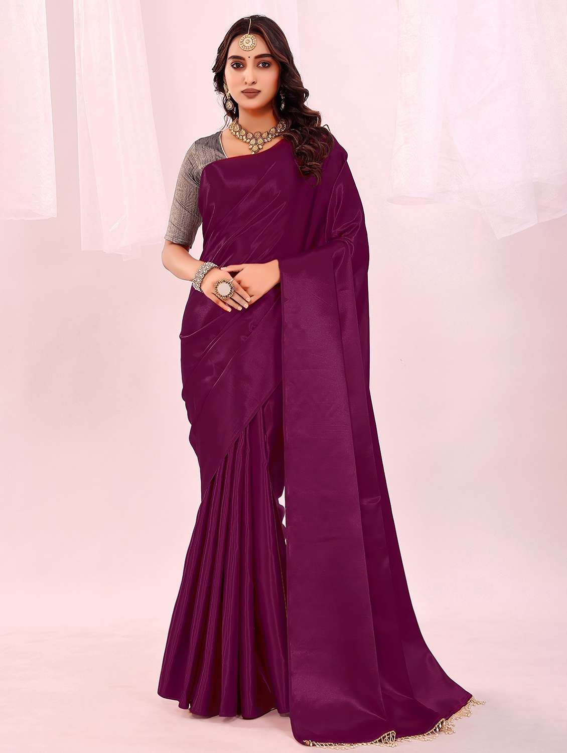 women embellished lace bordered saree with blouse