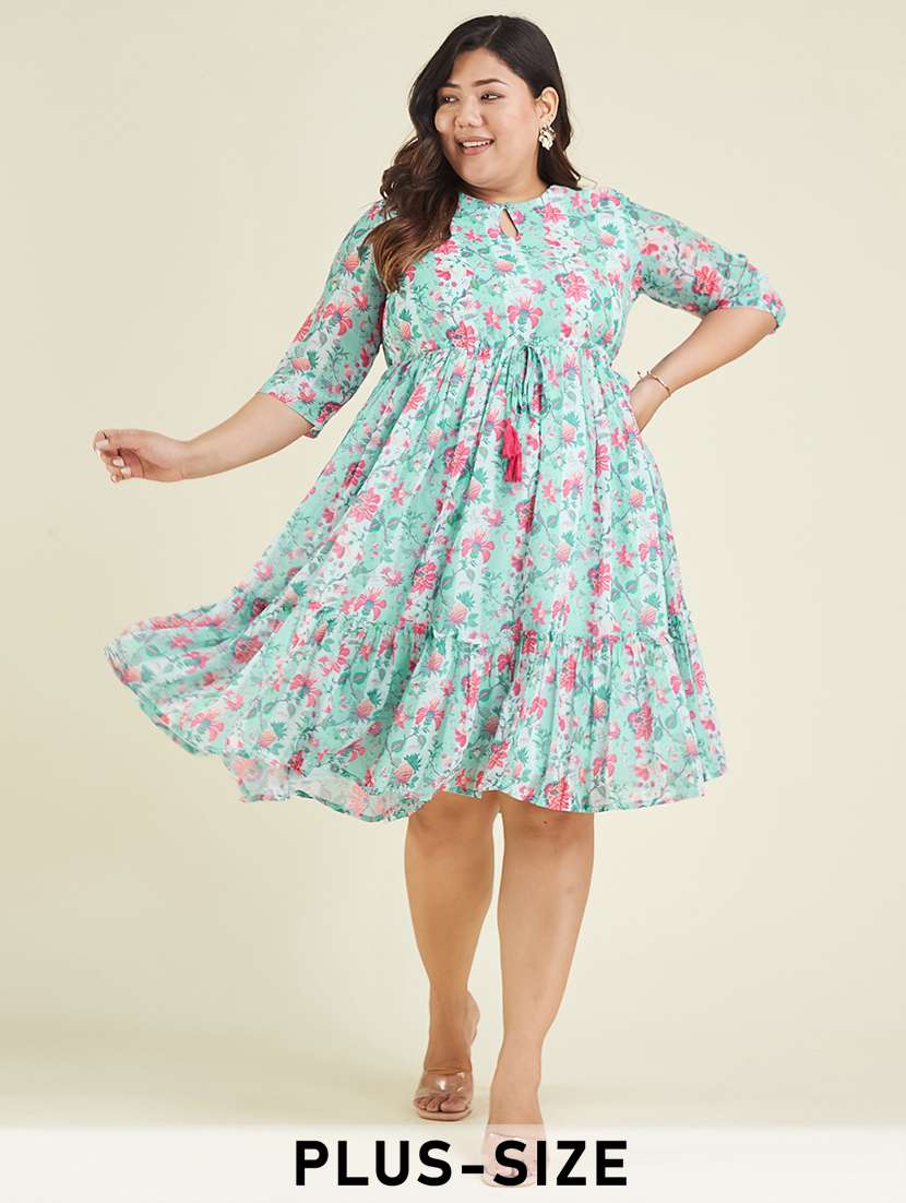 women plus size floral printed three quarter sleeve tiered dress