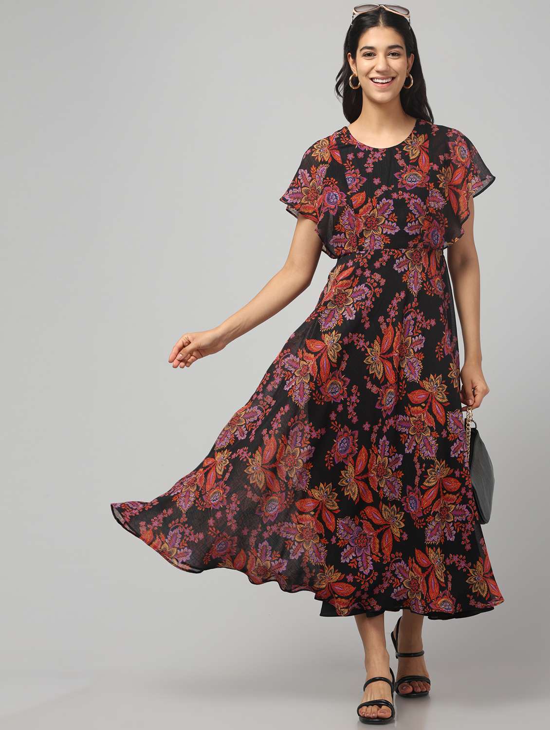 Womne Floral Print Flared Sleeve Dress
