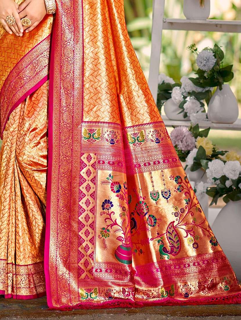 women self design kanjivaram saree with blouse - 22008701 -  Standard Image - 2