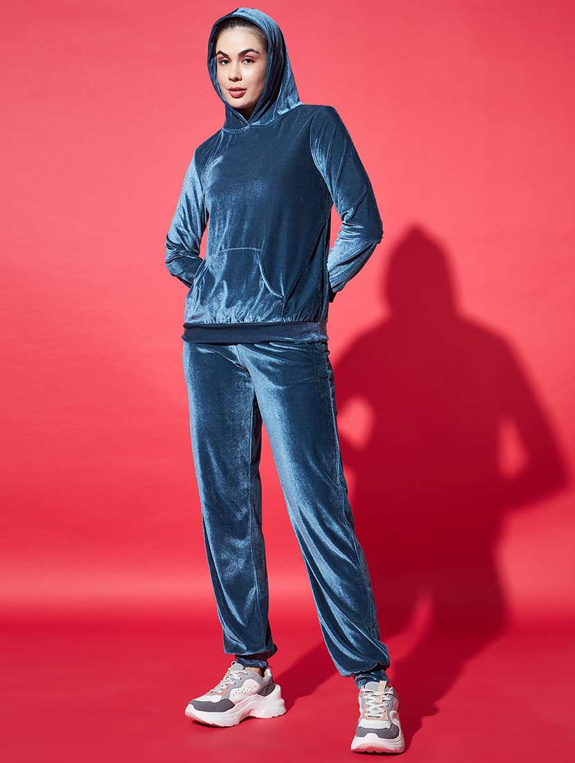 women solid hooded velvet active wear set - 22008764 -  Standard Image - 2