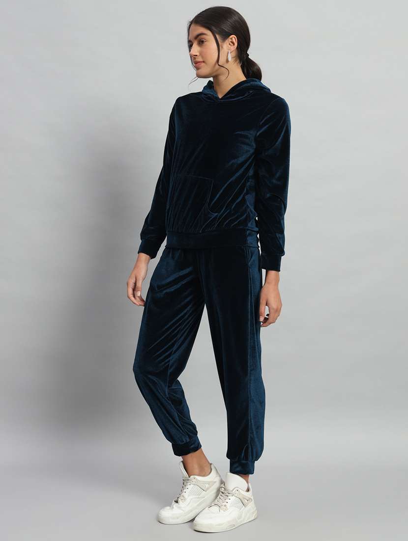 women solid hooded velvet active wear set - 22008768 -  Standard Image - 2