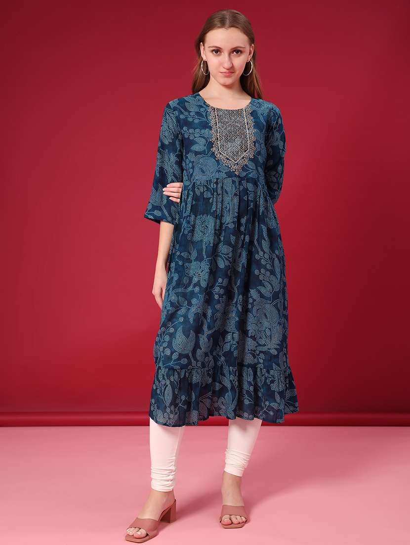 women printed three quarter sleeve tiered kurta