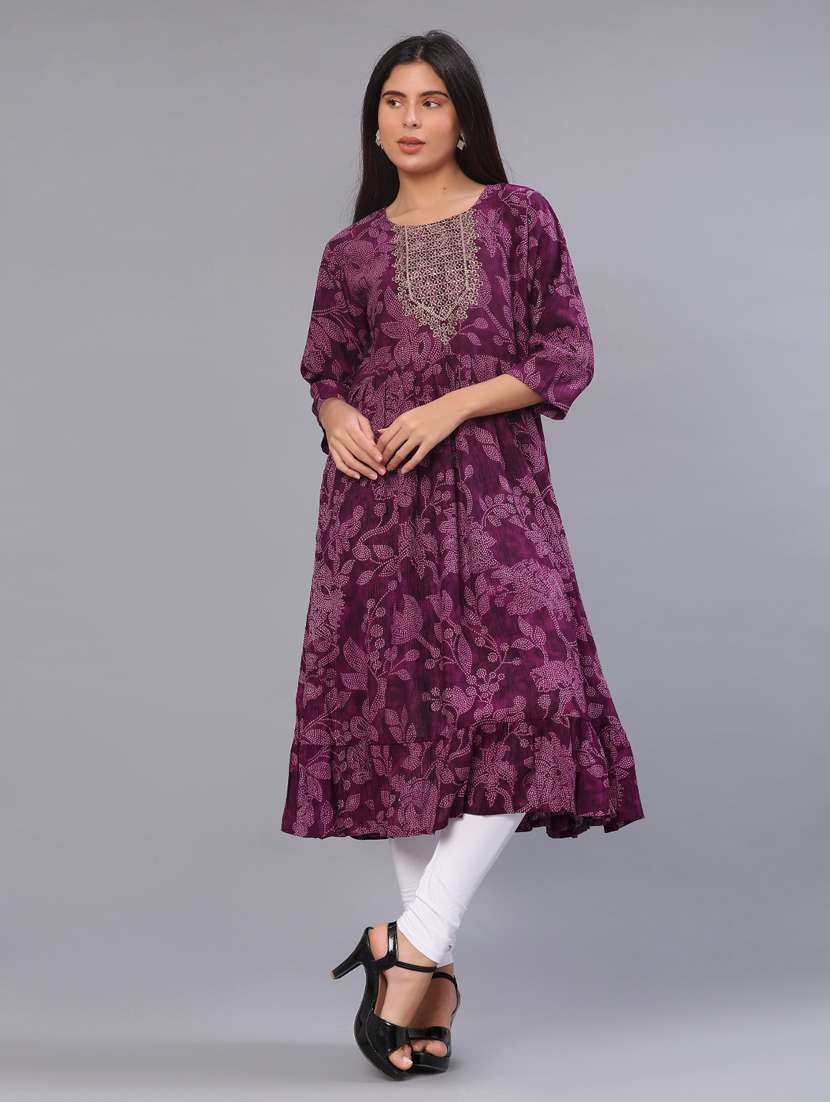 women printed three quarter sleeve tiered kurta