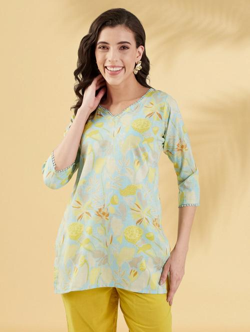 women printed three quarter sleeve straight kurti - 22009249 - Standard Image - 0