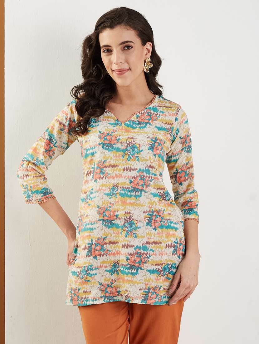 women printed three quarter sleeve straight kurti - 22009250 - Zoom Image - 0