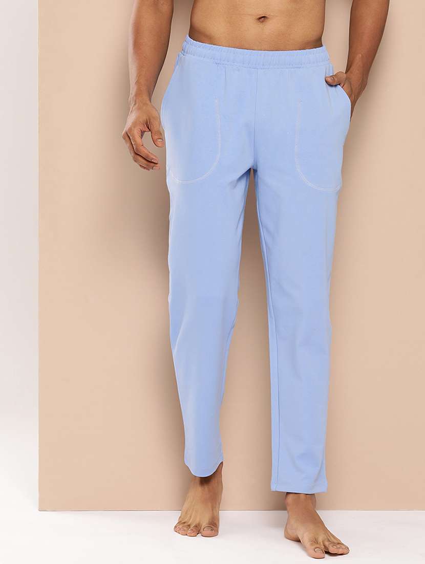 men solid regular fit full length track pant