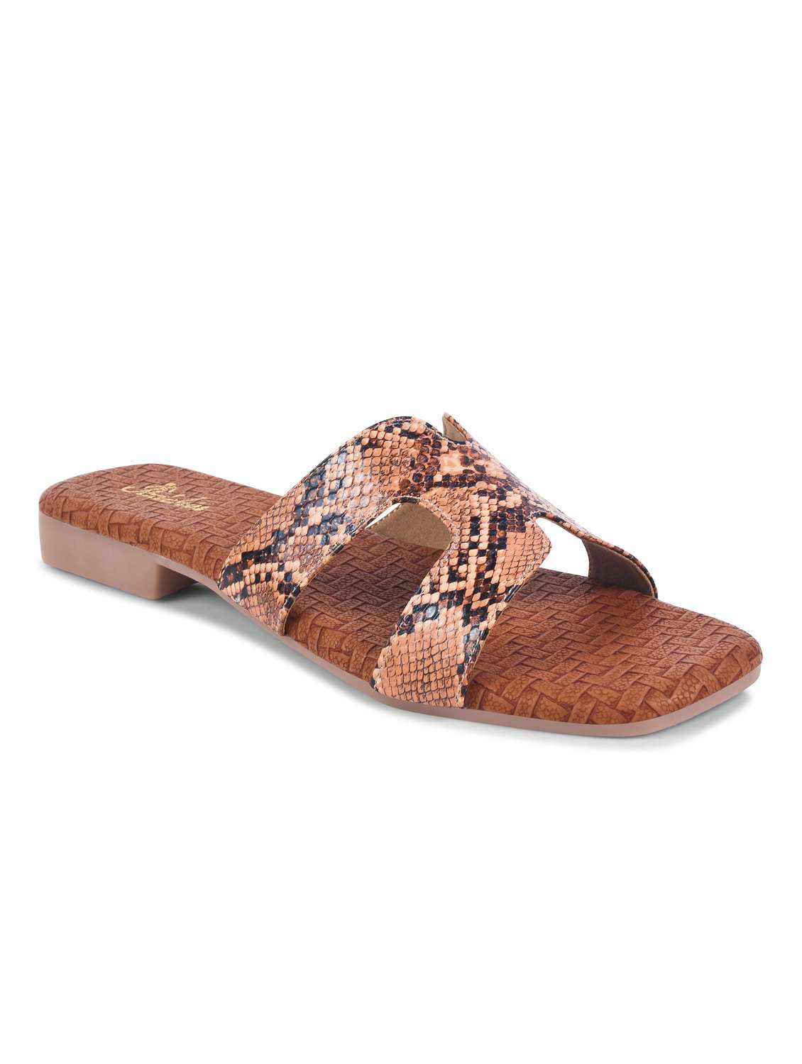women slip on flat sandal