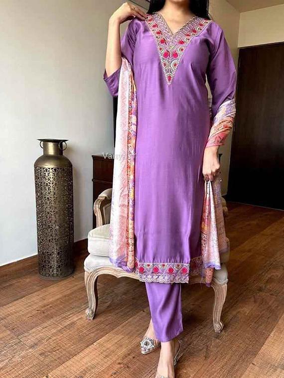 women embroidered three quarter sleeve kurta pant with dupatta set - 22011205 - Standard Image - 2