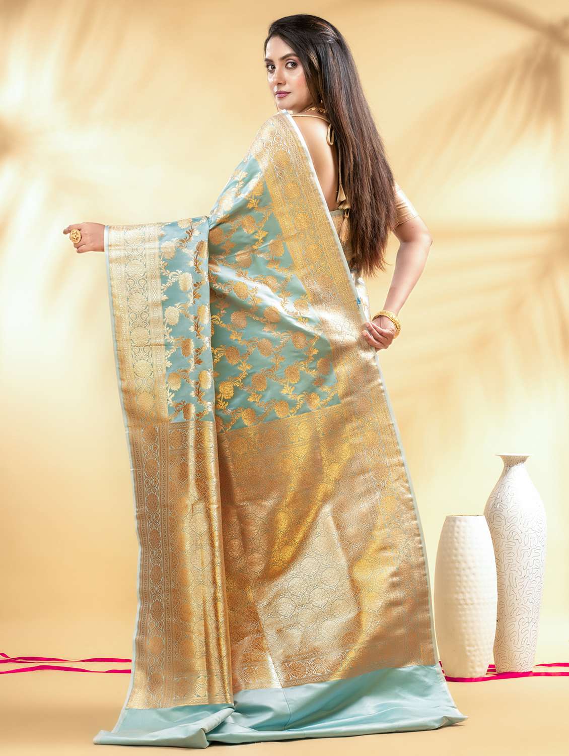 women self design banarasi saree with blouse - 22011298 -  Standard Image - 2