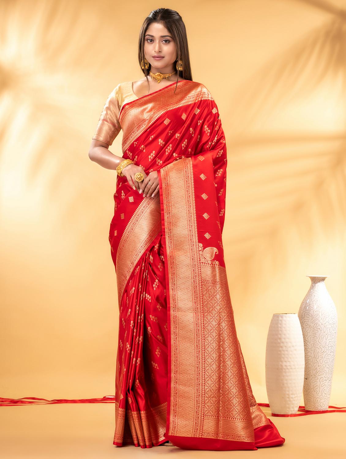 women self design banarasi saree with blouse - 22011332 - Zoom Image - 0