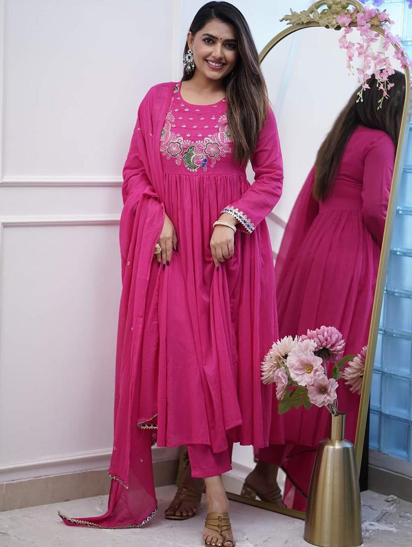 women embroidered long sleeve anarkali kurta with dupatta set - 22011402 - Standard Image - 2