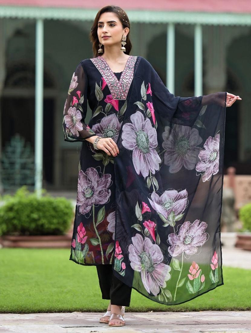 women embroidered three quarter sleeve kurta pant with dupatta set - 22011423 - Standard Image - 2