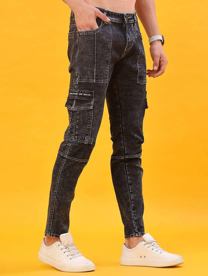 men solid mid rise regular fit cargo - 22011610 -  Standard Image - 2