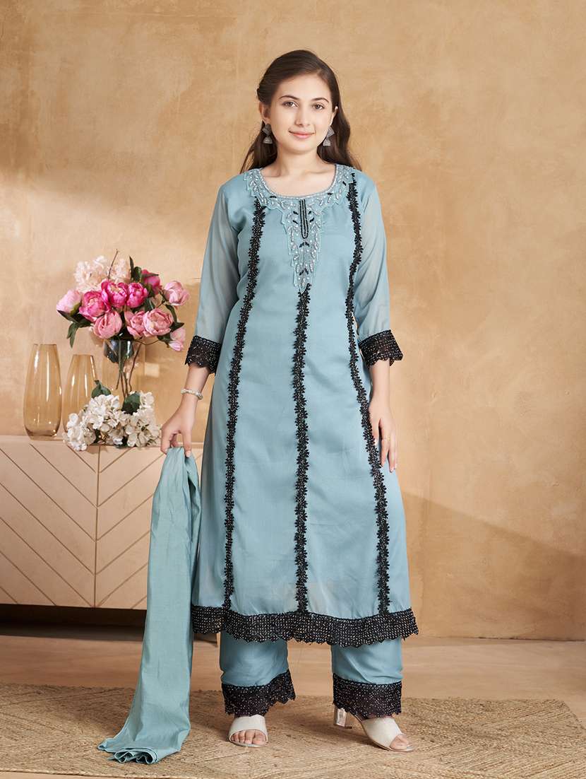 girls embroidered kurta and pant with dupatta 