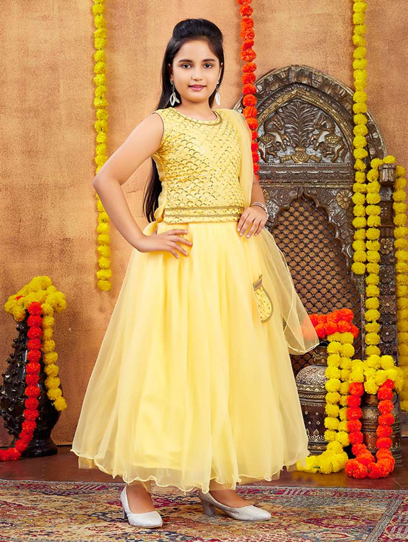 girls embroidered sleeveless lehenga choli set - 22012156 - Standard Image - 2