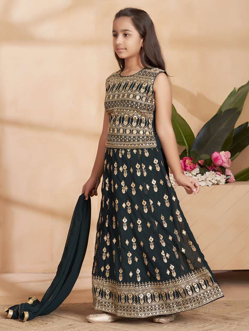 girls embroidered sleeveless lehenga choli set - 22012160 -  Standard Image - 2