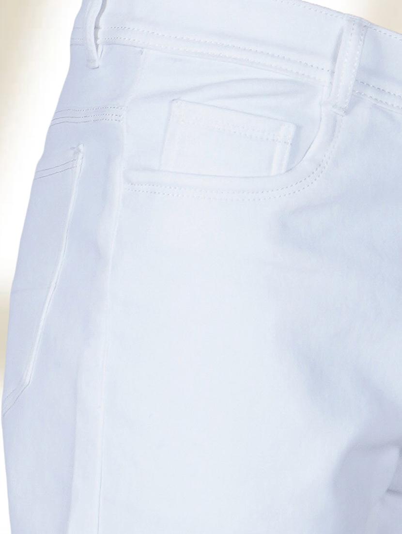 men white solid mid rise relaxed fit jeans - 22012236 - Standard Image - 2