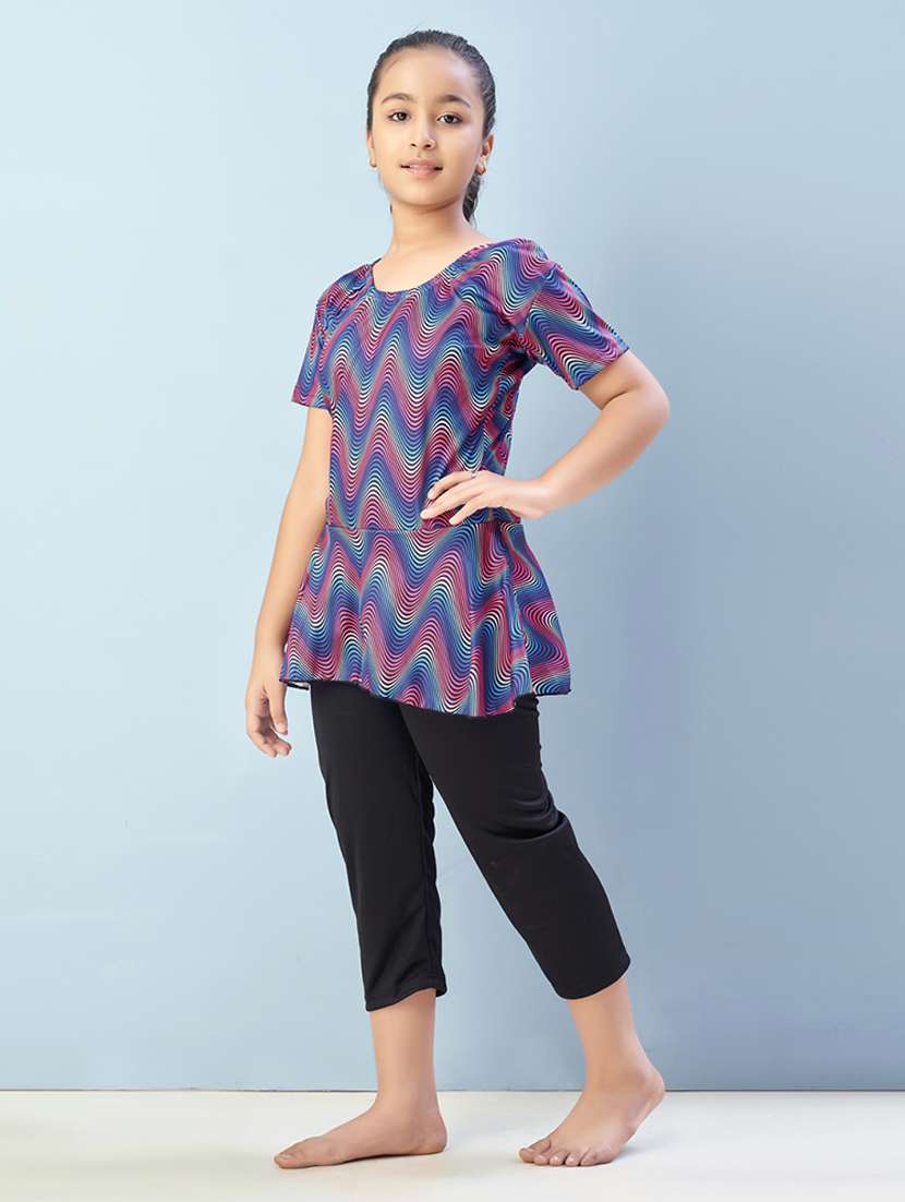 girls printed sports wear functional swimsuit - 22012580 - Standard Image - 2
