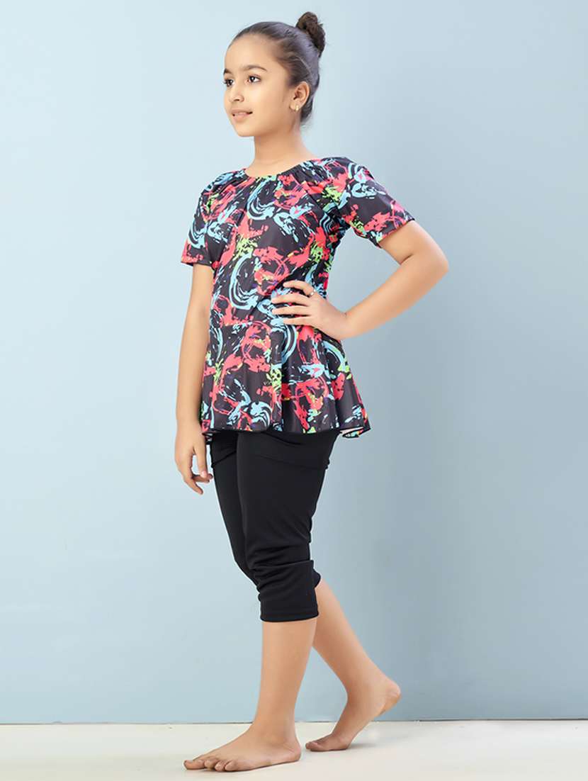 girls printed sports wear functional swimsuit - 22012581 -  Standard Image - 2