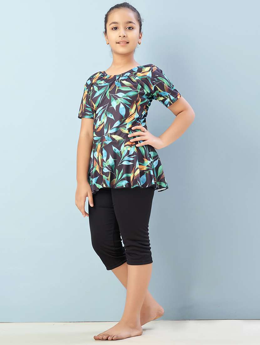 girls printed sports wear functional swimsuit - 22012582 -  Standard Image - 2