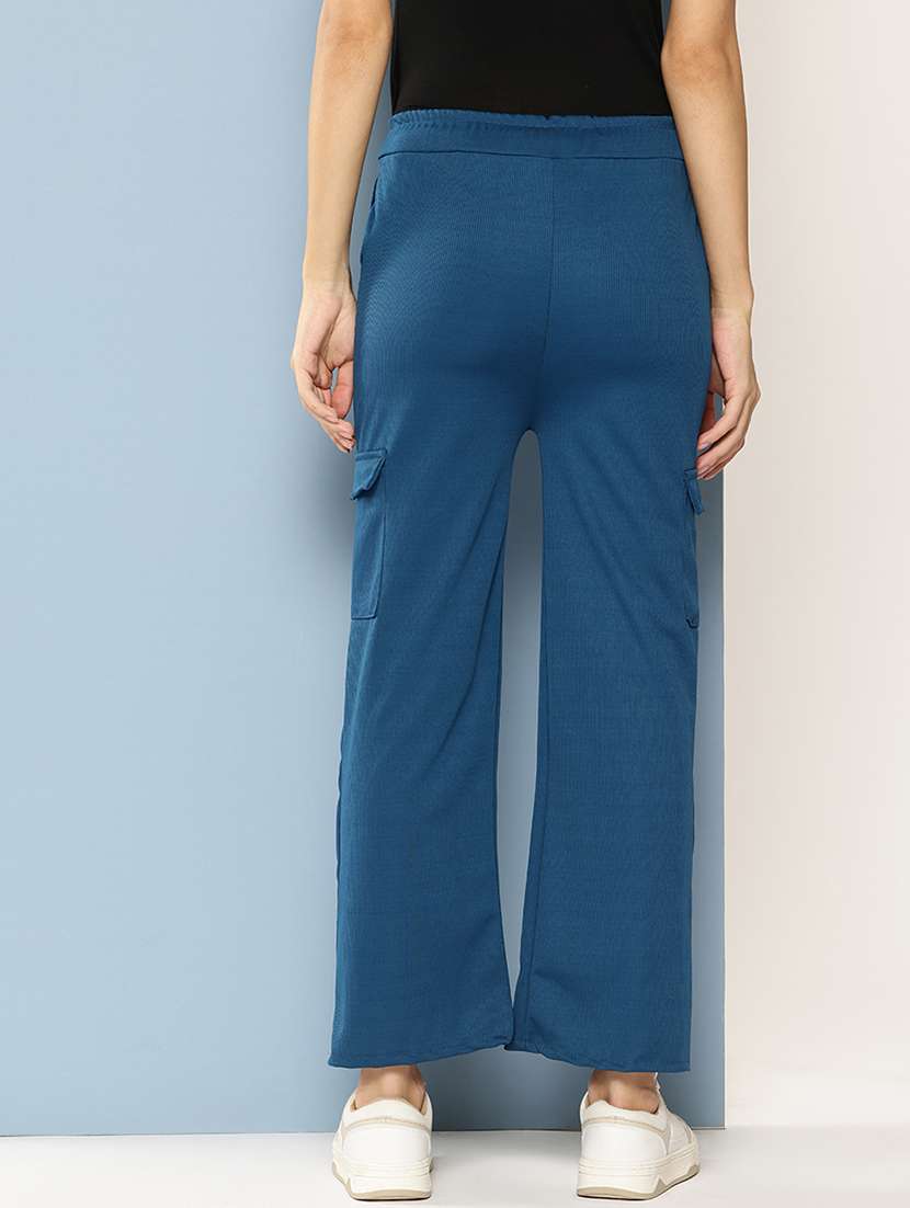 women solid mid rise relaxed fit cargo - 22012671 -  Standard Image - 2