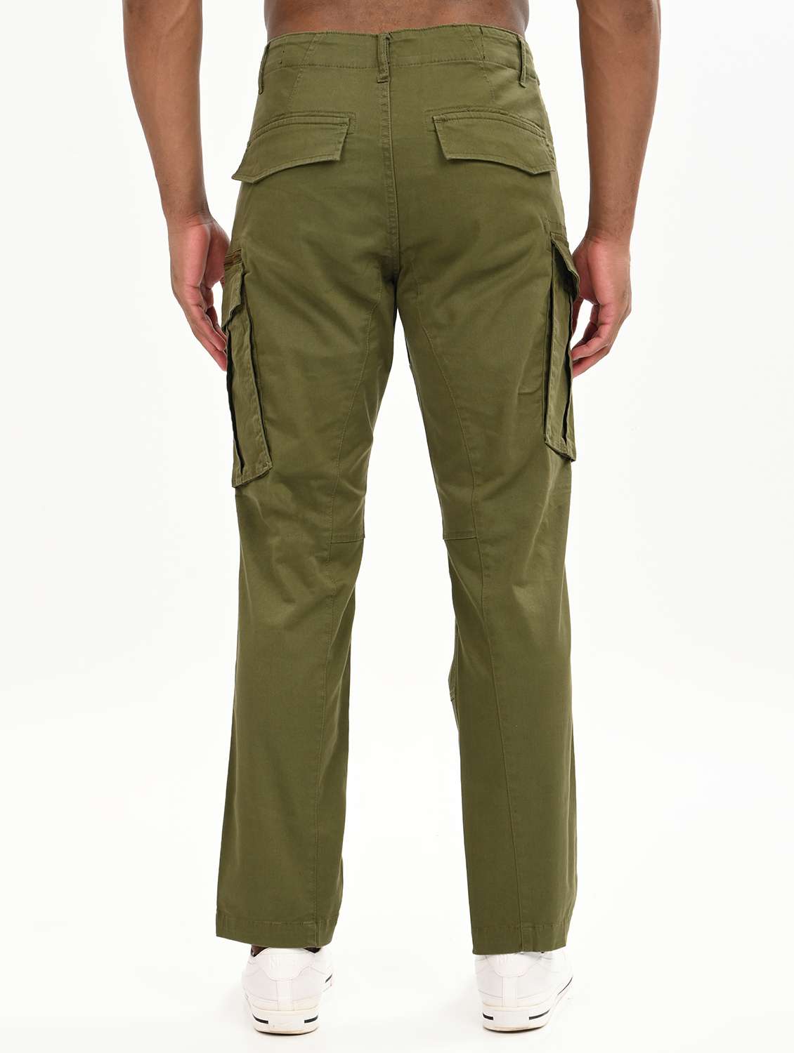 men solid mid rise relaxed fit cargo - 22012858 - Standard Image - 2