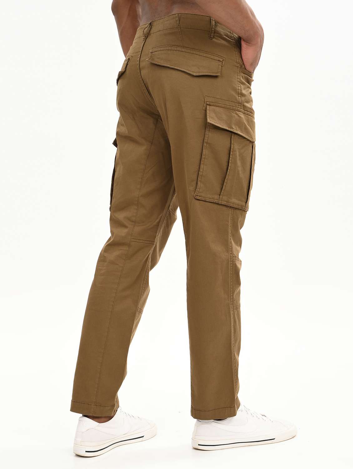 men solid mid rise relaxed fit cargo - 22012860 - Standard Image - 2
