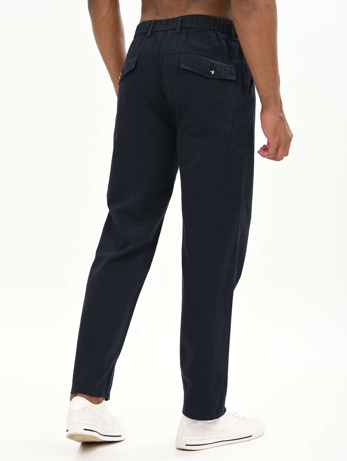 men solid mid rise relaxed fit cargo - 22012867 -  Standard Image - 2