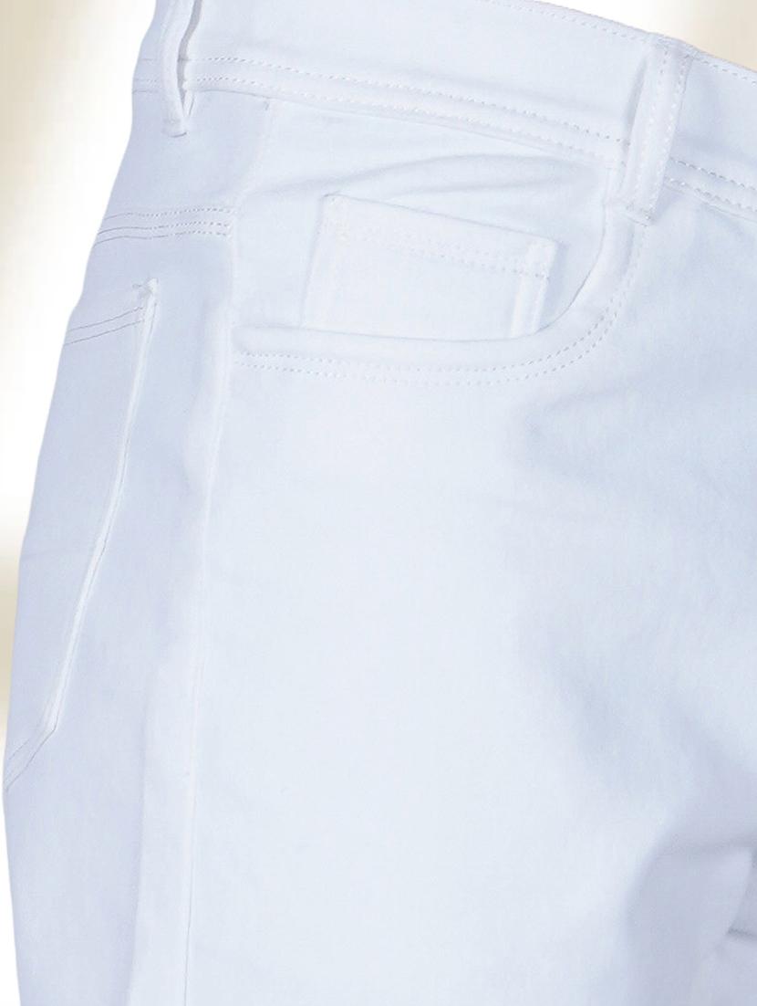 men white plain mid rise relaxed fit jeans - 22012896 - Standard Image - 2