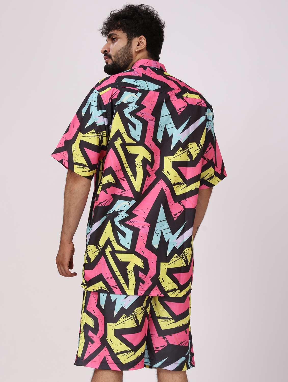 men printed short shorts & shirt co-ords set - 22012954 - Standard Image - 2