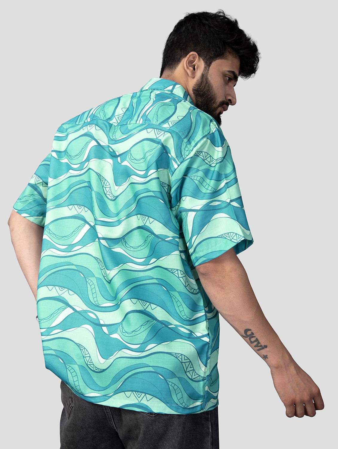 men printed short sleeve oversized casual shirt - 22012960 -  Standard Image - 2