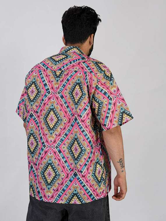 men geometric printed short sleeve oversized casual shirt - 22012962 -  Standard Image - 2
