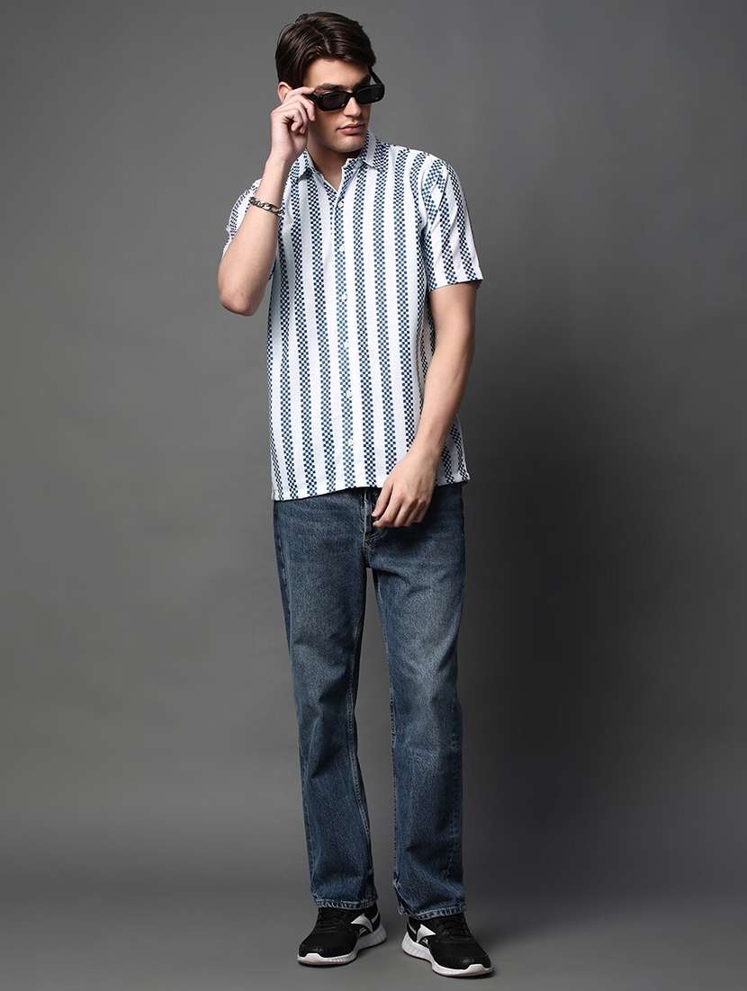 men printed short sleeve regular fit casual shirt - 22013048 -  Standard Image - 2