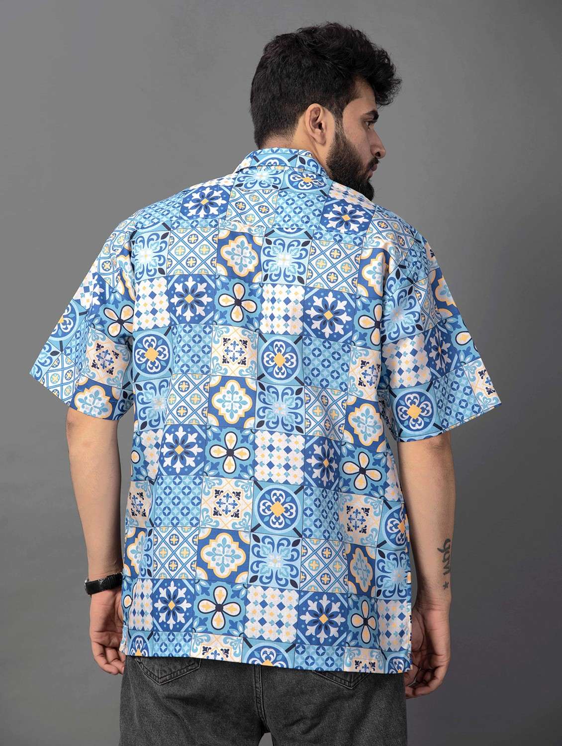 men printed short sleeve oversized casual shirt - 22013065 -  Standard Image - 2