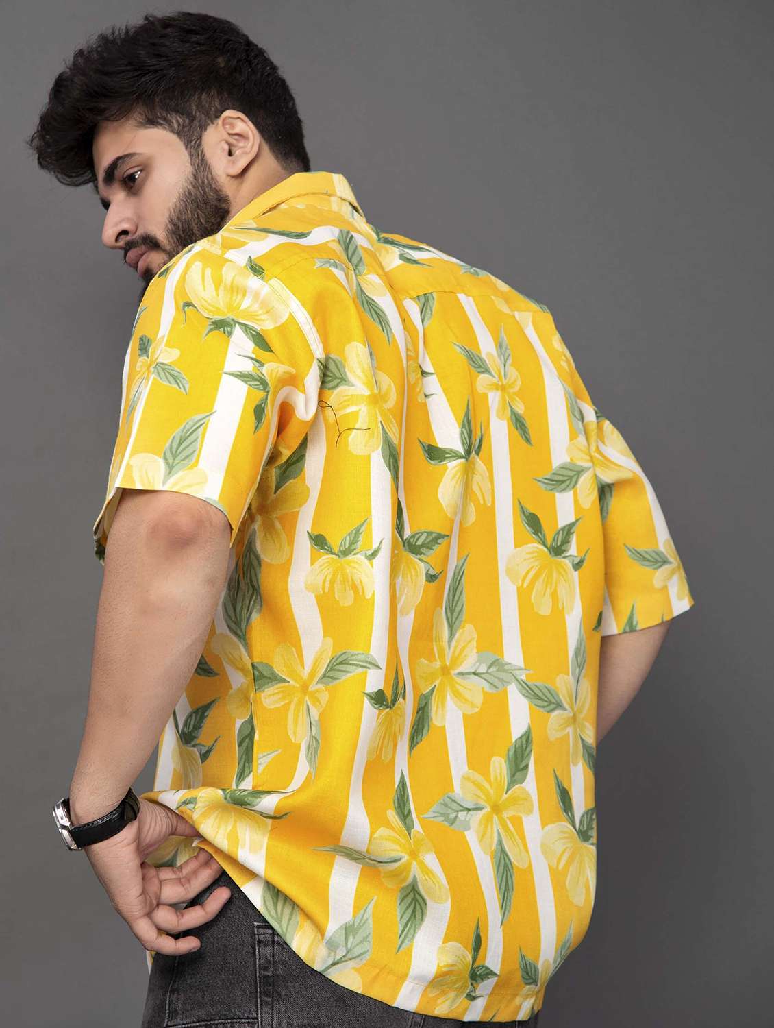 men floral printed short sleeve oversized casual shirt - 22013138 -  Standard Image - 2