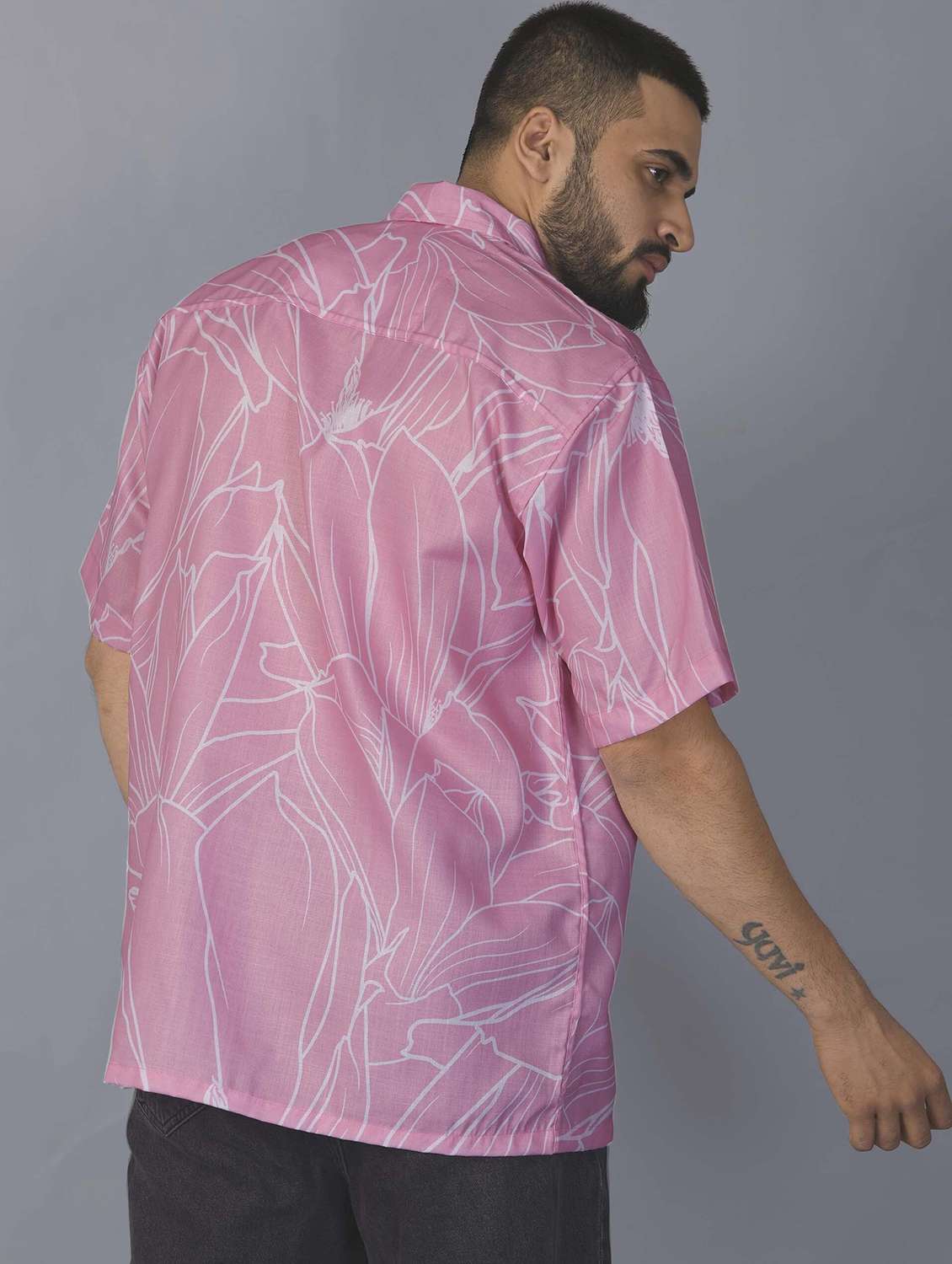 men printed short sleeve oversized casual shirt - 22013158 -  Standard Image - 2