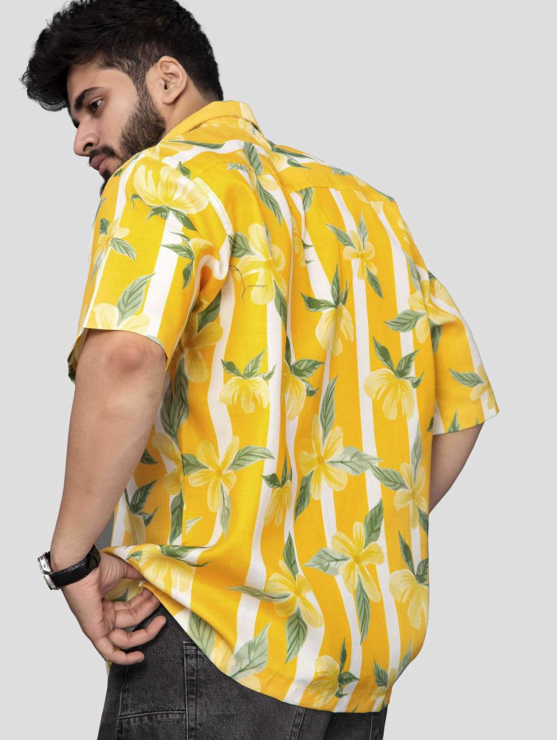 men floral printed short sleeve oversized casual shirt - 22013168 -  Standard Image - 2