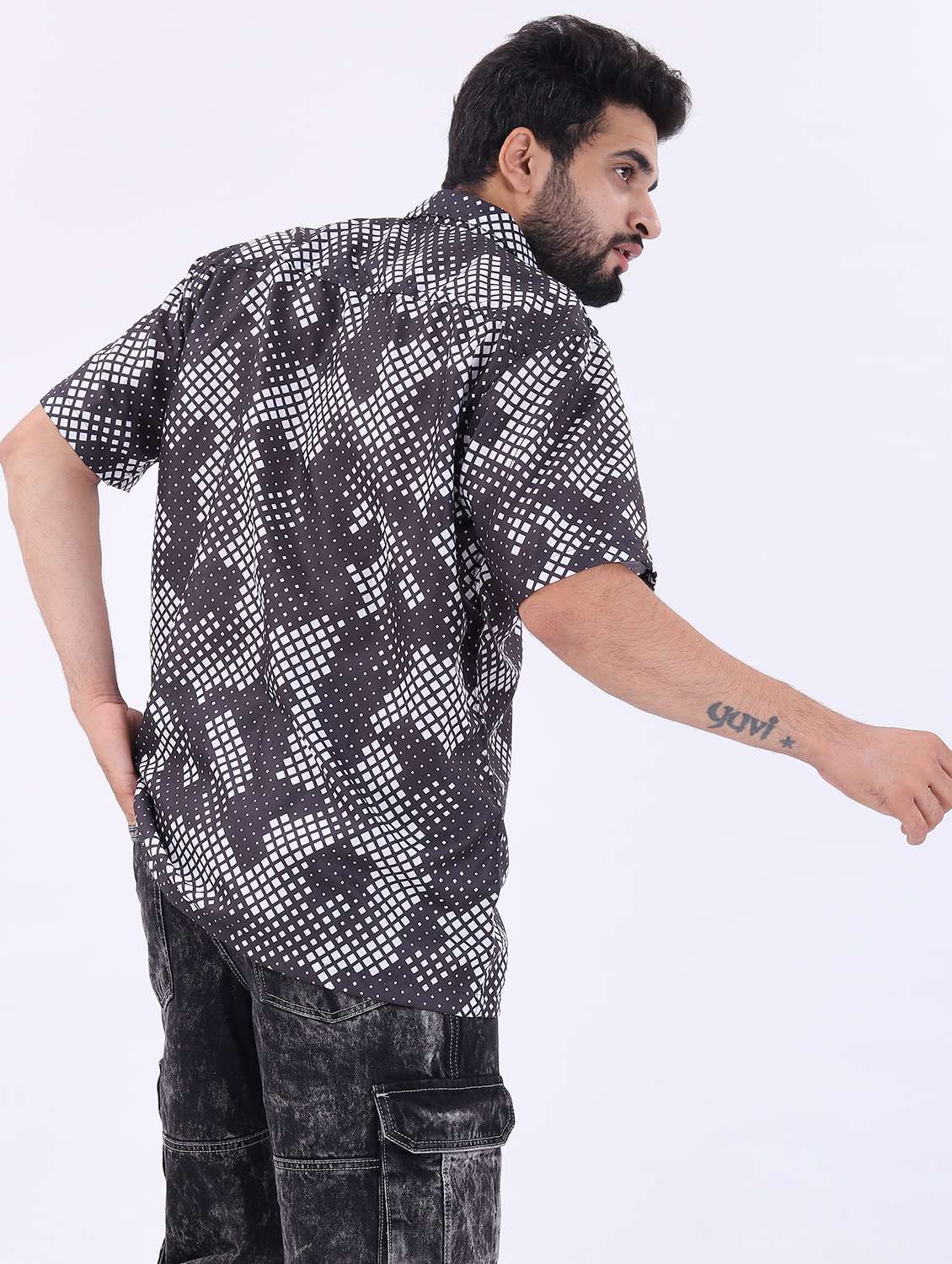 men printed short sleeve oversized casual shirt - 22013215 -  Standard Image - 2