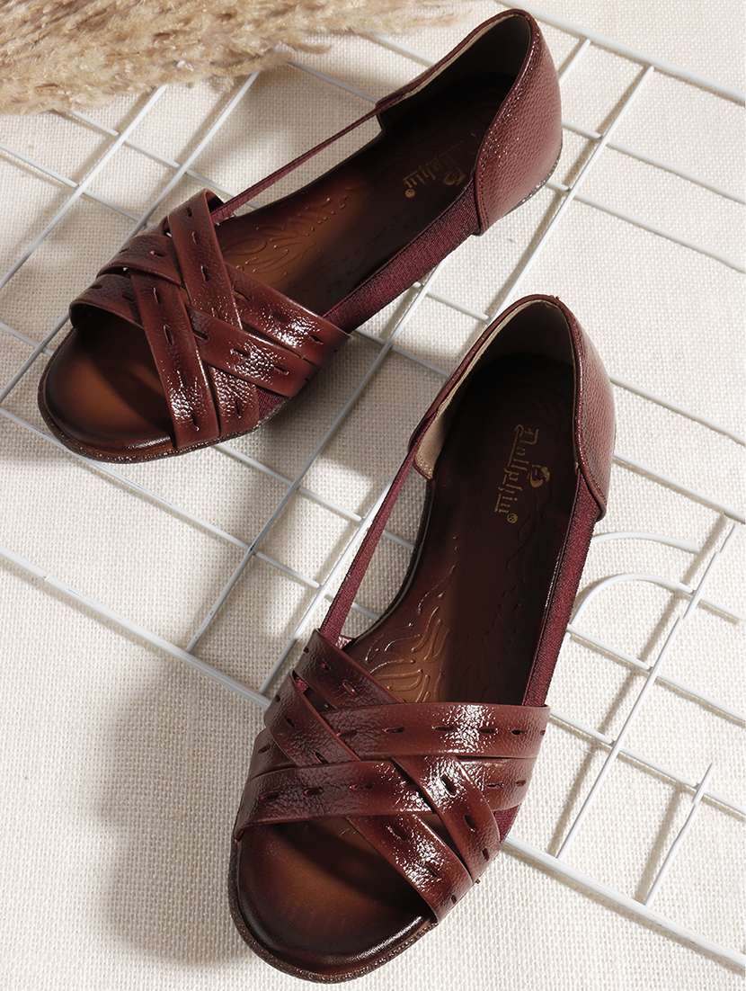 women solid peep toe slip on ballerina