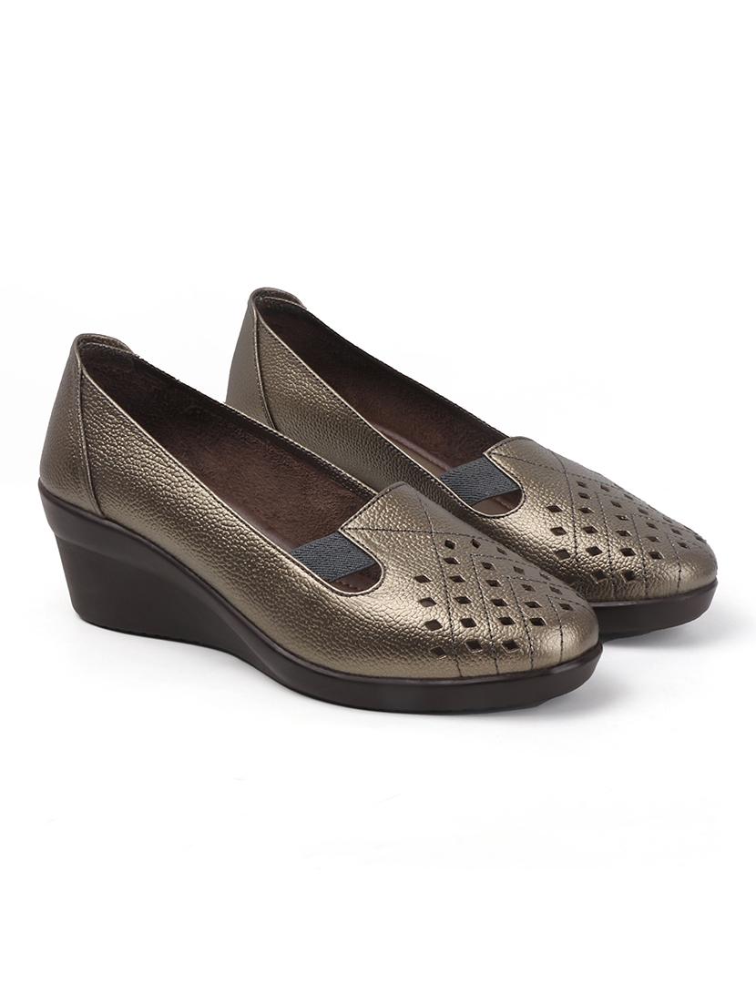 women solid slip on platforms wedge - 22013346 - Standard Image - 2
