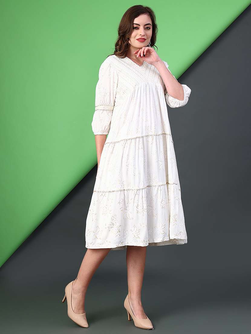 women printed puff sleeve tiered dress - 22014101 -  Standard Image - 2