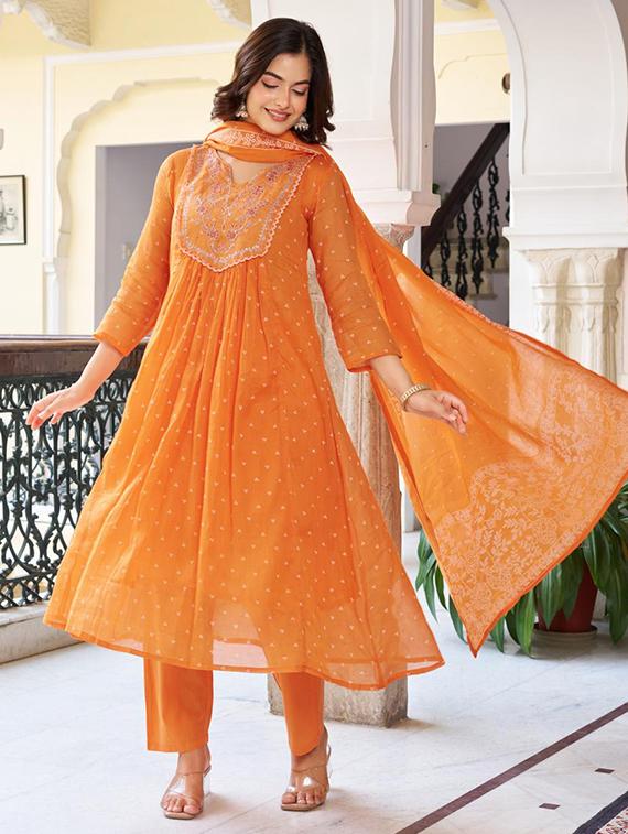 women embroidered three quarter sleeve kurta pant with dupatta set - 22014133 - Standard Image - 2
