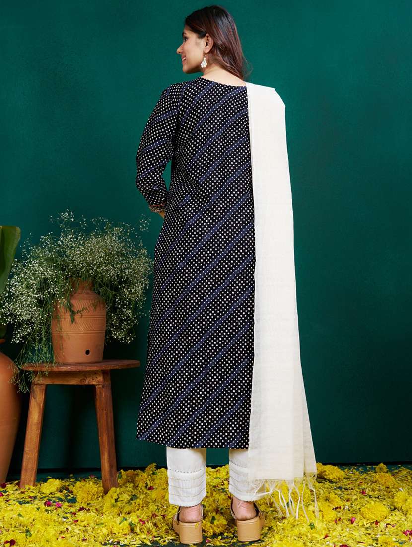 women three quarter sleeve kurta pant with dupatta set - 22014152 - Standard Image - 2