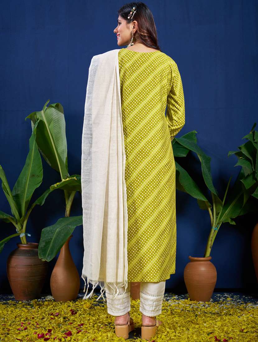women three quarter sleeve kurta pant with dupatta set - 22014154 - Standard Image - 2